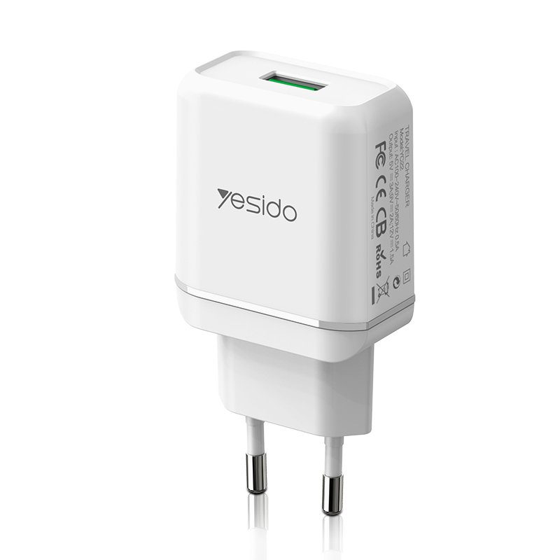 YC22 متوافق عالمياً Travel Smartجوال Adapter Plug محمول جوال USB شاحن In Stock