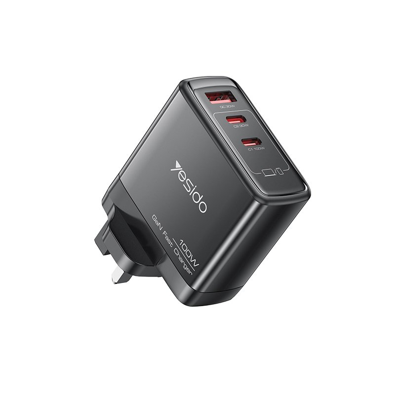YC95 GaN PD100W شحن سريع Smaller Size 2*USB-C & USB-A Three Ports UK Stوard شاحن